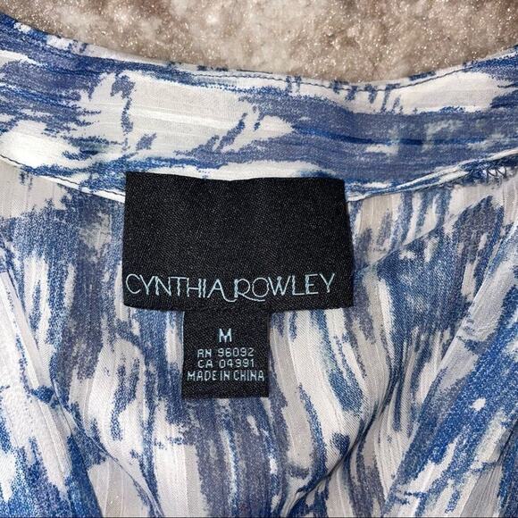 💋Bundle 4 items for $20. Add items💋 to a bundle3 - Picture 6 of 9